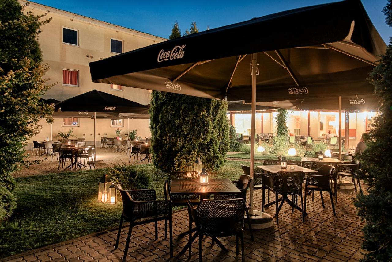 Citi Hotel's Warszawa-falenty Raszyn